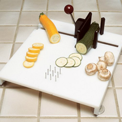 Adaptive Cutting Board, One-Handed Cutting Board