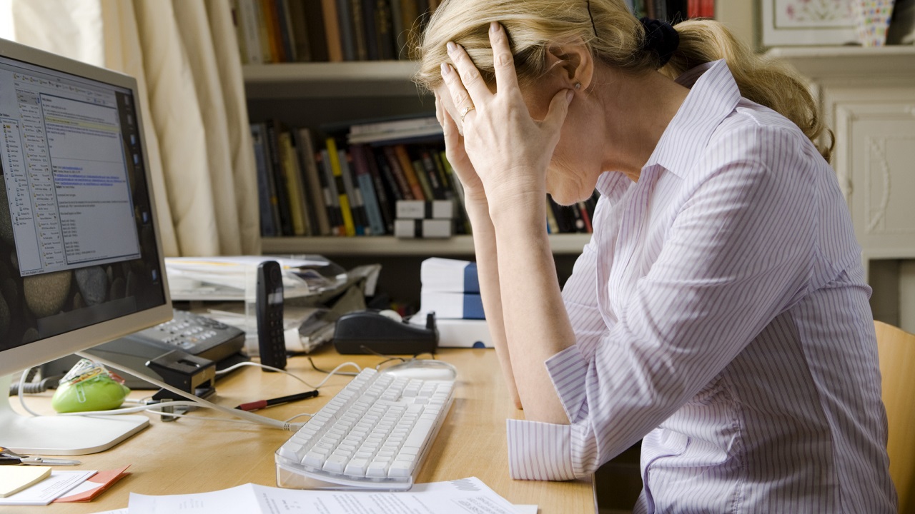 How to Cope With Alzheimer’s Caregiver Burnout-Image